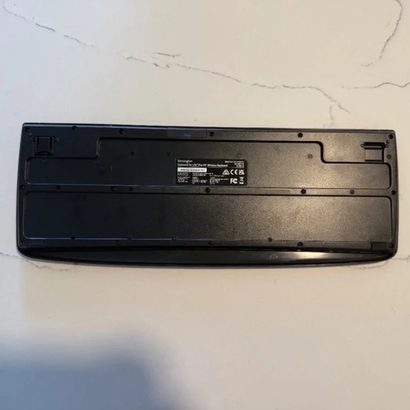 Kensington | Black Pro Fit Wireless Keyboard Wireless Connectivity Membrane Keys - Picture 8 of 14